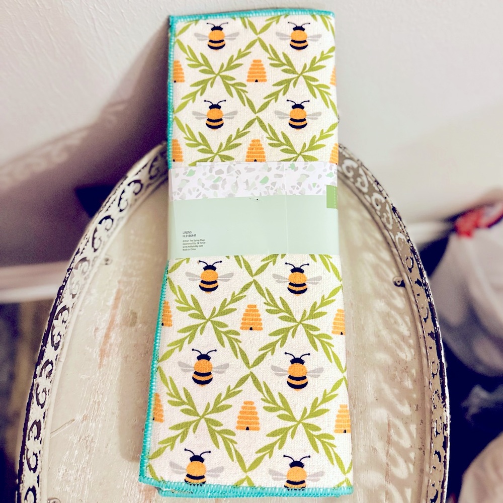3-Piece Bee Kitchen Bundle - Picture 3 of 3